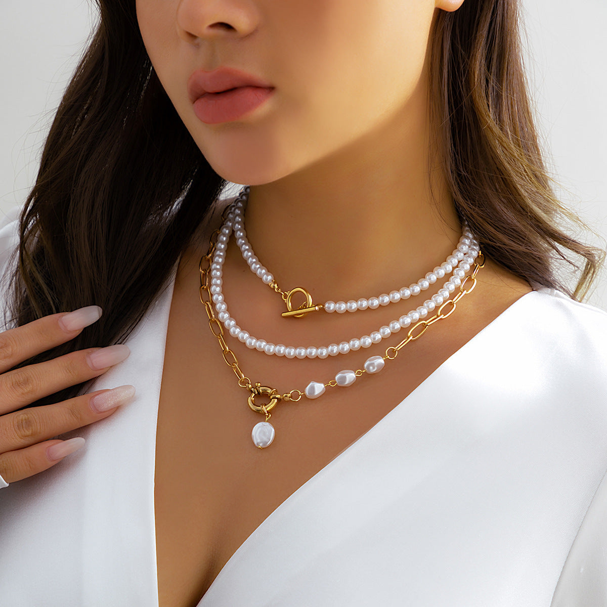 Clémence – Collier rétro femme – Élégance intemporelle et fermoir tendance