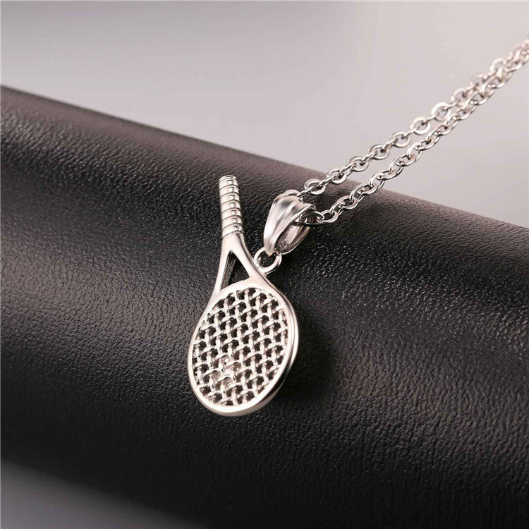 Collier raquette de tennis en acier inoxydable – Élégance et passion sportive