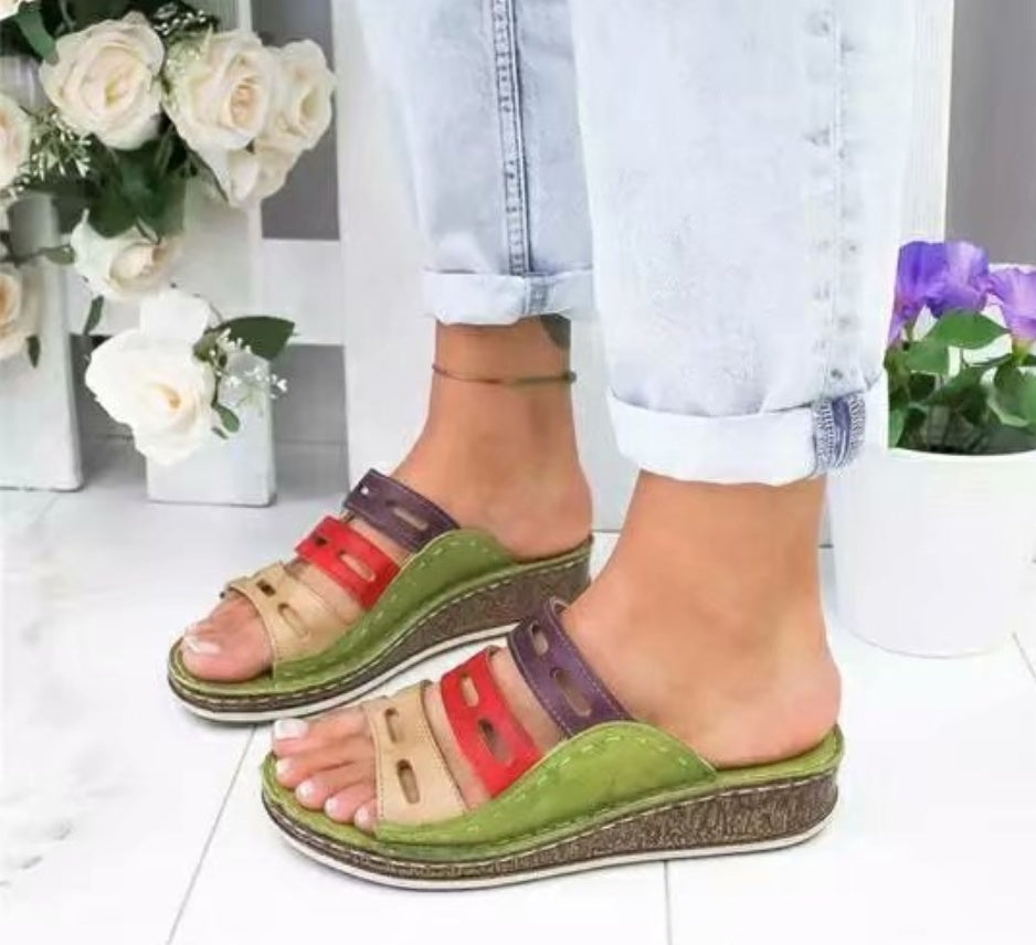 Clémence – Sandales ajourées femme confort colorées été