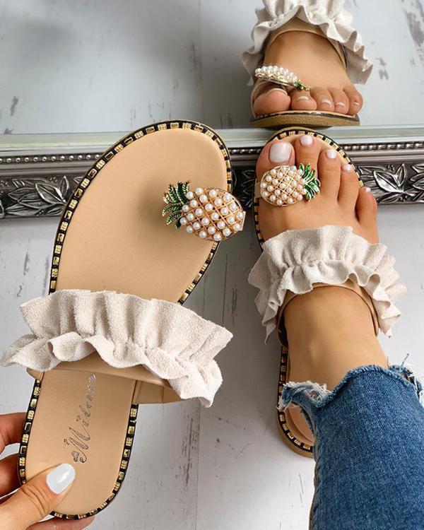 Tongs ananas – Sandales légères et tendances pour un été tropical