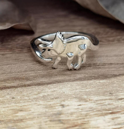 Originalité et Tendance – Bague Dinosaure pour Femme