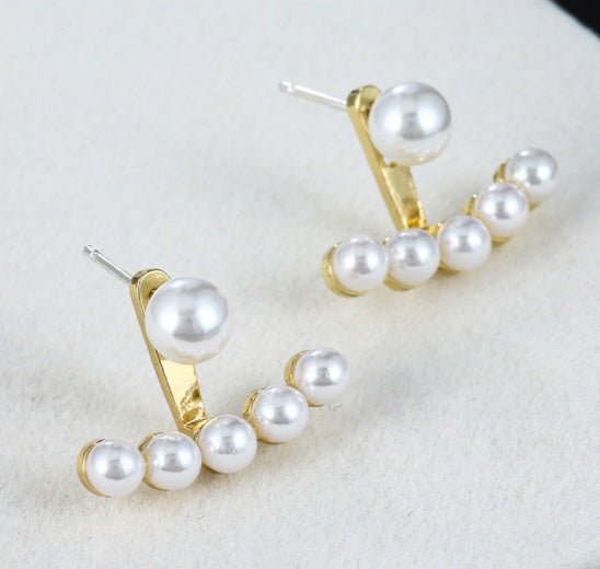 Boucles d’oreilles goutte d’eau – Élégance minimaliste et intemporelle