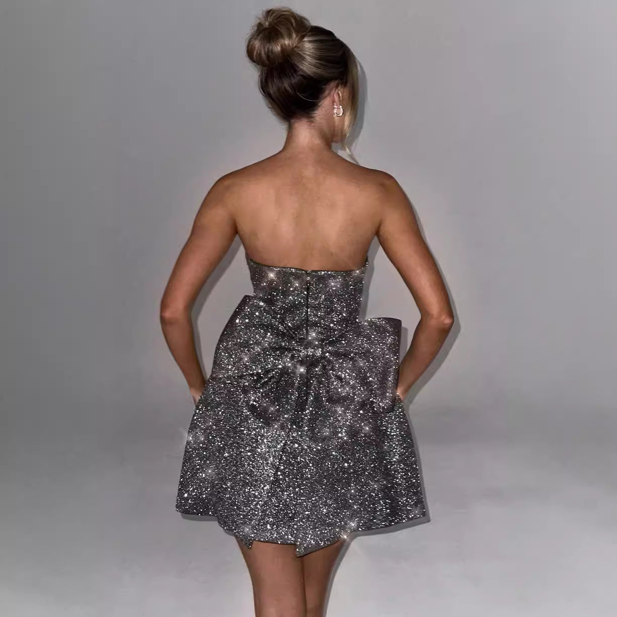 Ensemble Élégant Léa – Haut Bustier et Jupe Évasée Taille Haute