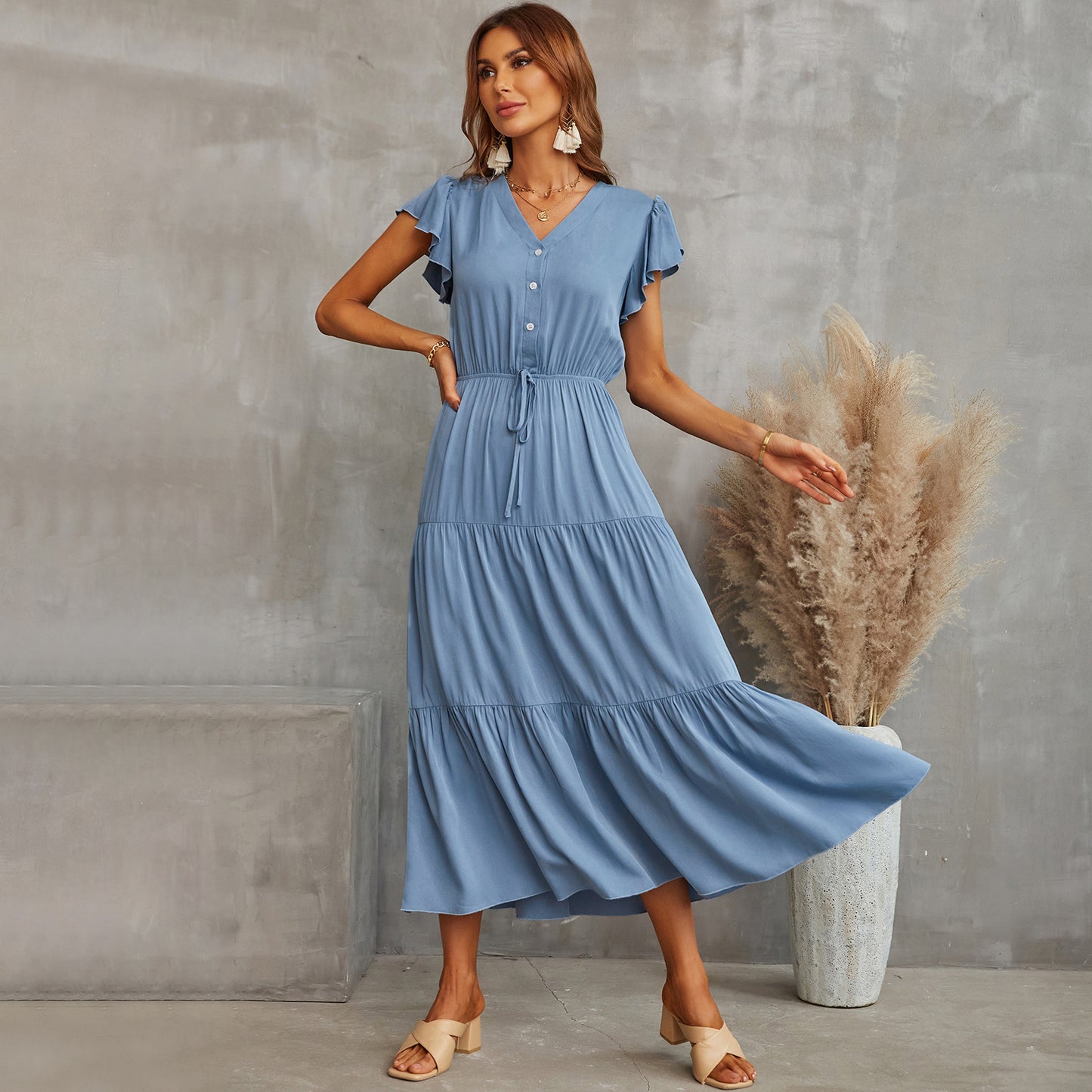 Robe "Amélie" : Élégance et fluidité pour un style raffiné