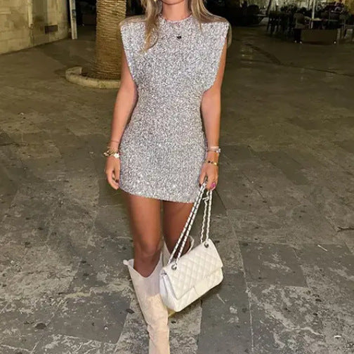 Amandine – Robe sans manches , sequins, cintrée, courte, style socialite