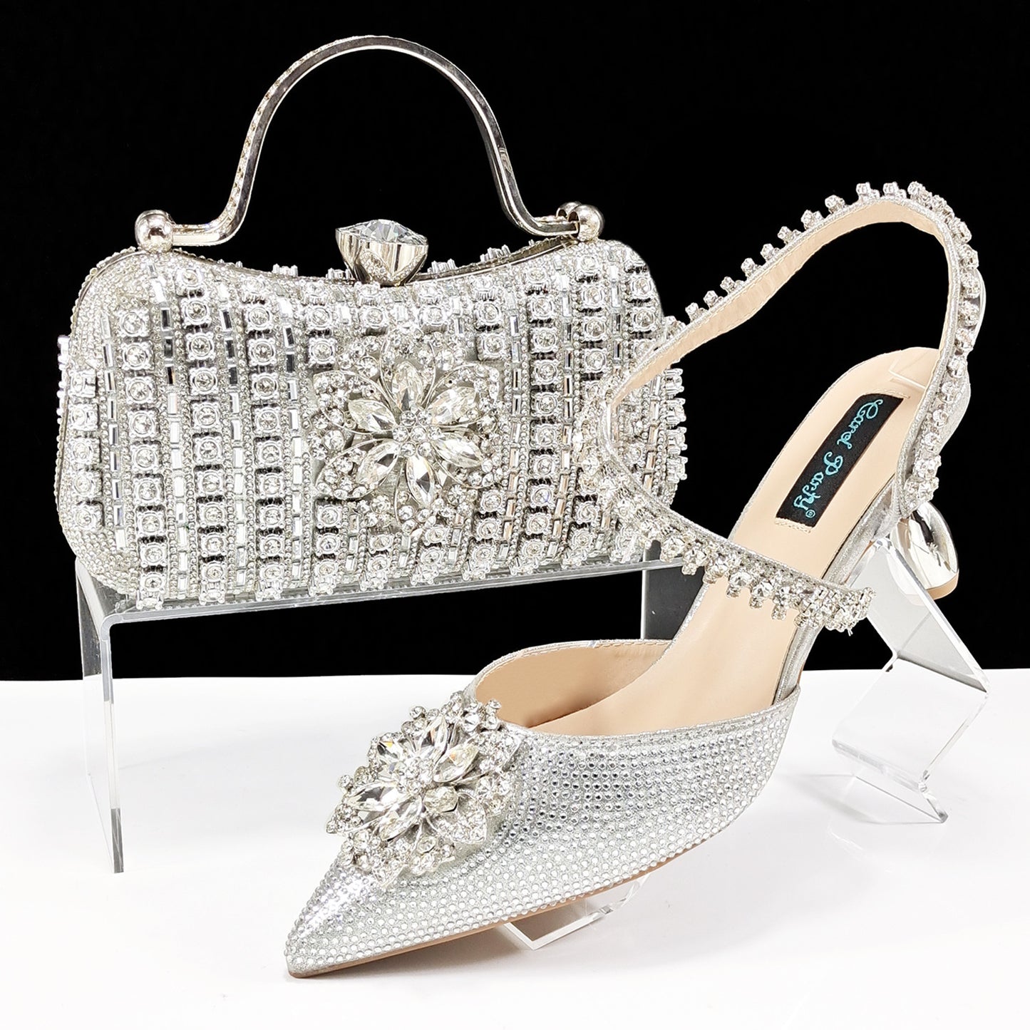 Fleurs & Strass – L’ensemble chic pour briller en soirée