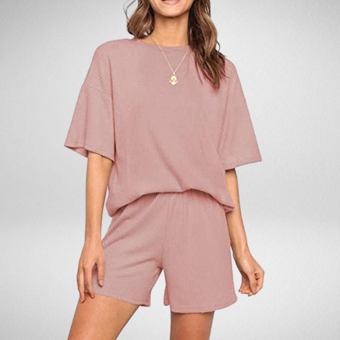 Pyjama Court Femme Deux Pièces – Élégance et Confort avec Charlotte