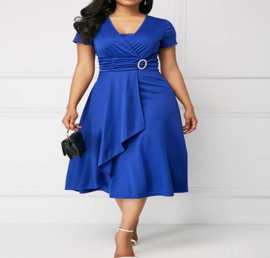 Robe "Gabrielle" Élégance et fluidité pour toutes les occasions