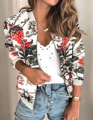 Élodie – Veste florale élégante et confortable , l’incontournable mode.