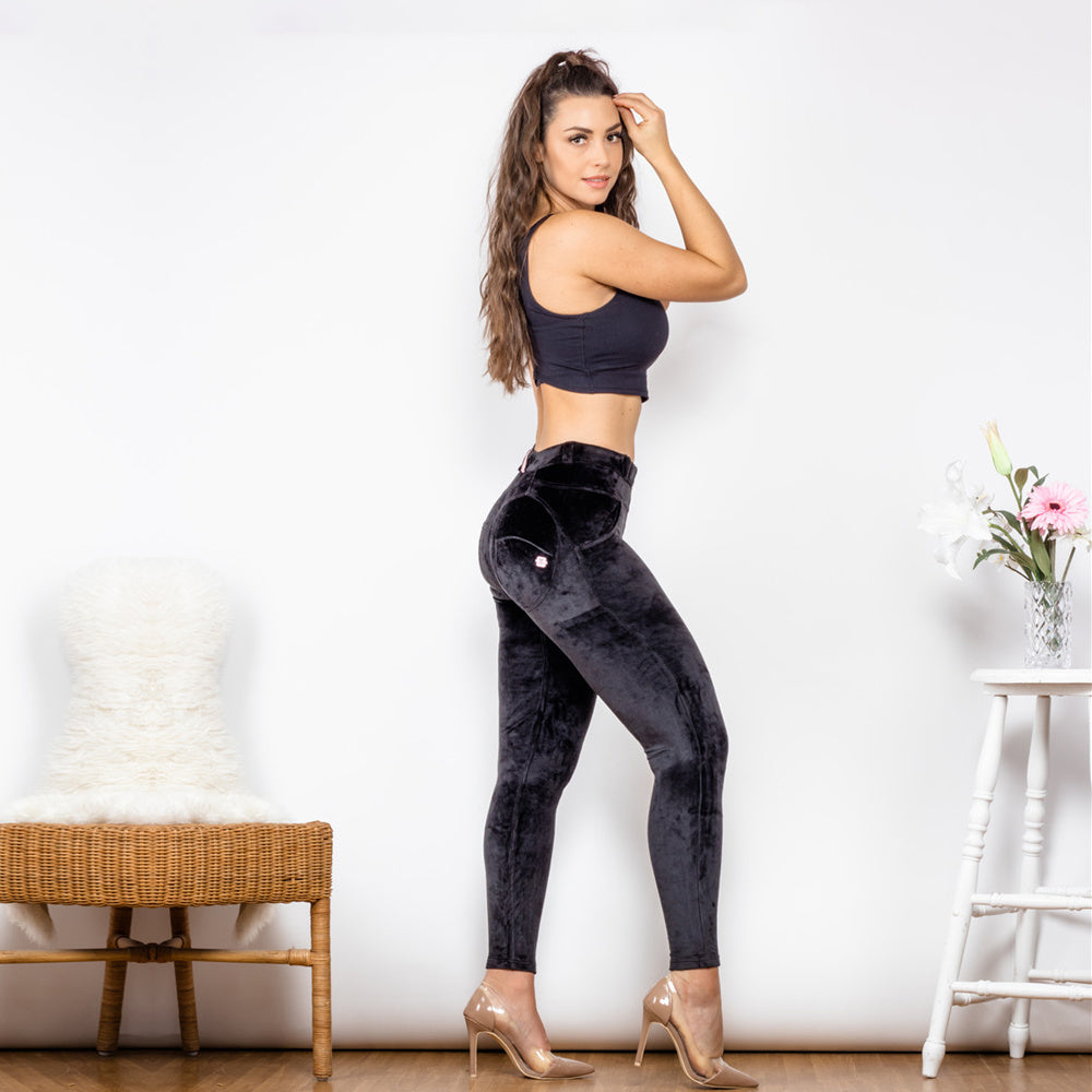 Melody Velours – Le pantalon chaud qui sublime vos courbes