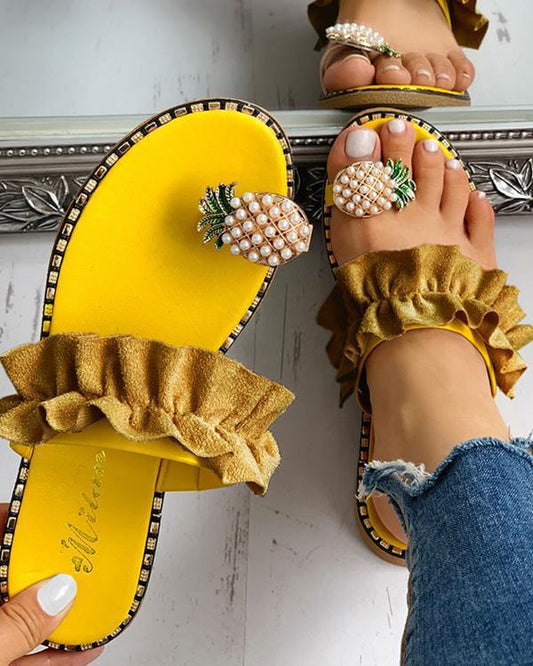 Tongs ananas – Sandales légères et tendances pour un été tropical