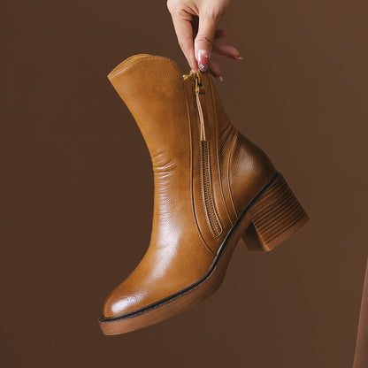 Bottes Cheville Marron à Talon Épais – Élégance et Confort dans un Style Britannique par Amélie