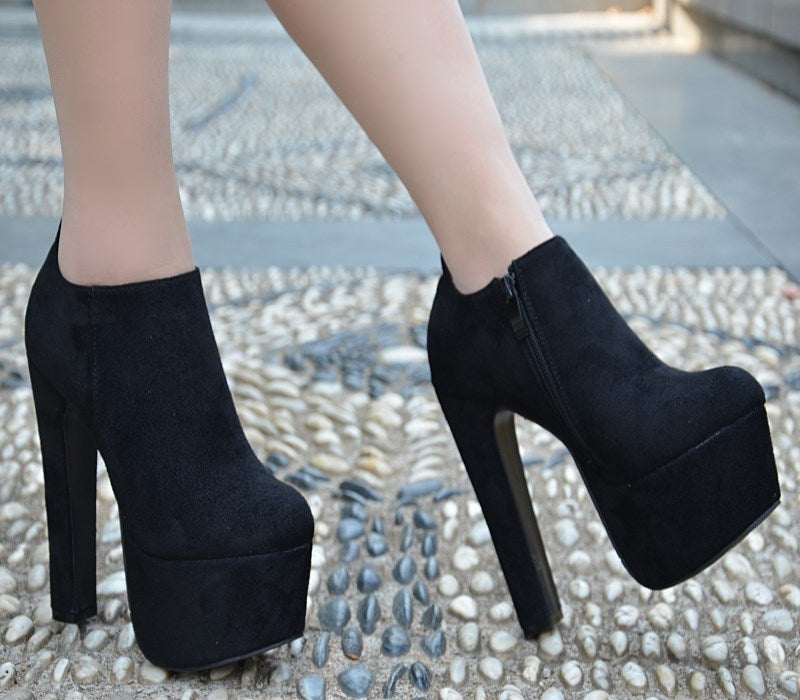Bottes "Élise" – Élégantes, hautes et confortables pour un style audacieux