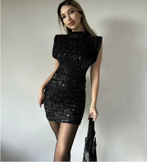 Amandine – Robe sans manches , sequins, cintrée, courte, style socialite