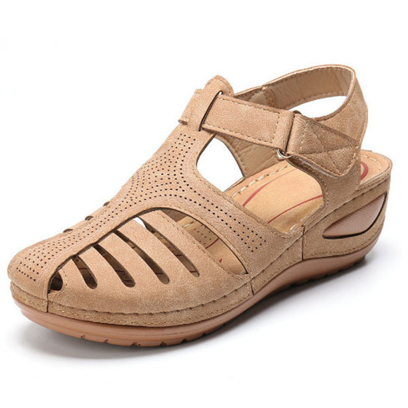 Charme Rétro – Sandales compensées au confort vintage