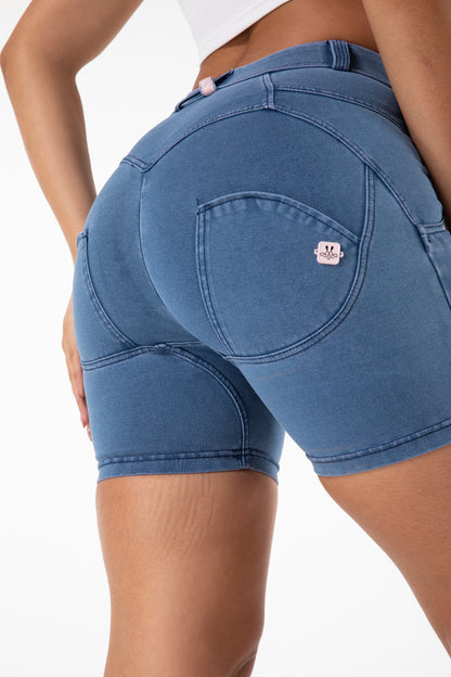 Short push-up en jean – Galbant et tendance pour femme