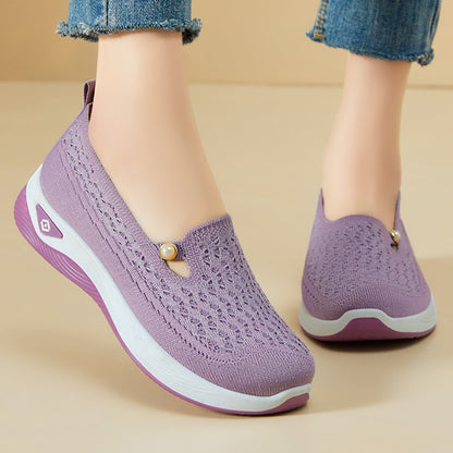 Élina : La chaussure qui allie légèreté, confort et élégance au quotidien