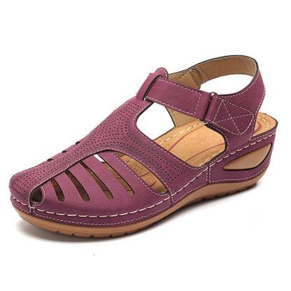 Charme Rétro – Sandales compensées au confort vintage