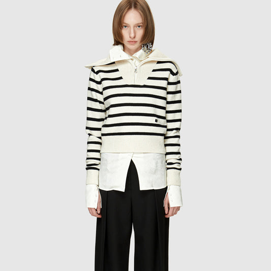 Pull Femme à Col Montant et Fermeture Éclair : Élégance et Confort pour Toutes les Occasions"