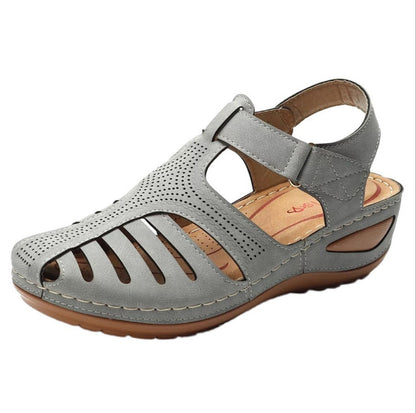 Charme Rétro – Sandales compensées au confort vintage