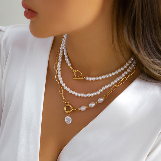 Clémence – Collier rétro femme – Élégance intemporelle et fermoir tendance