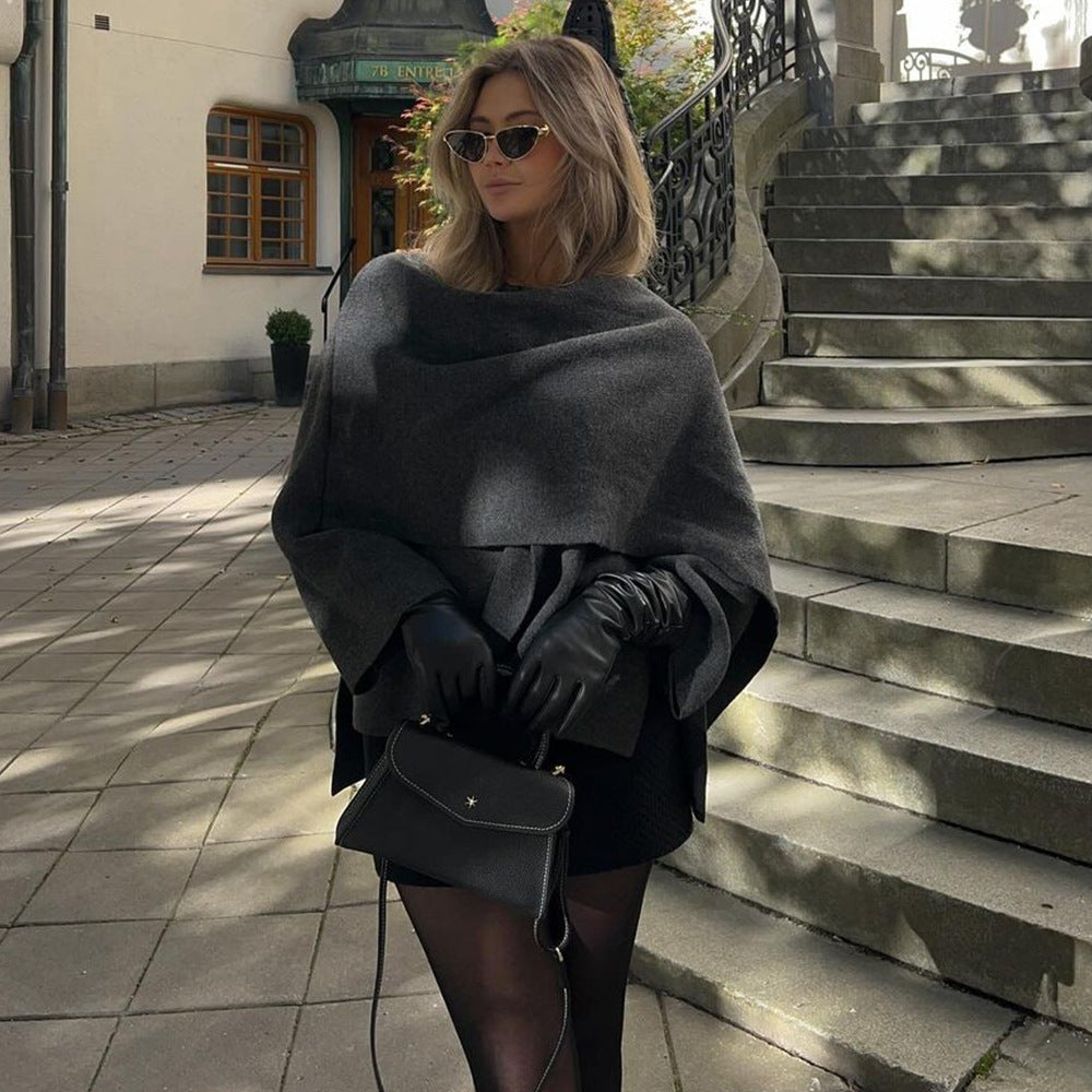 Mathilde – Manteau cape en maille femme, chic et confortable