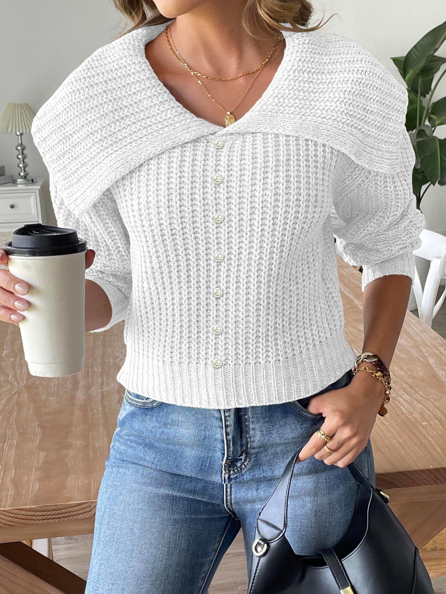 Clémence – Pull Court Femme avec Col Perlé Chic et Confortable