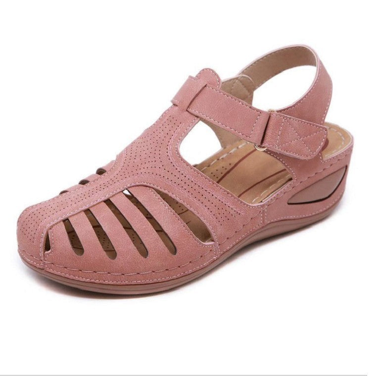 Charme Rétro – Sandales compensées au confort vintage