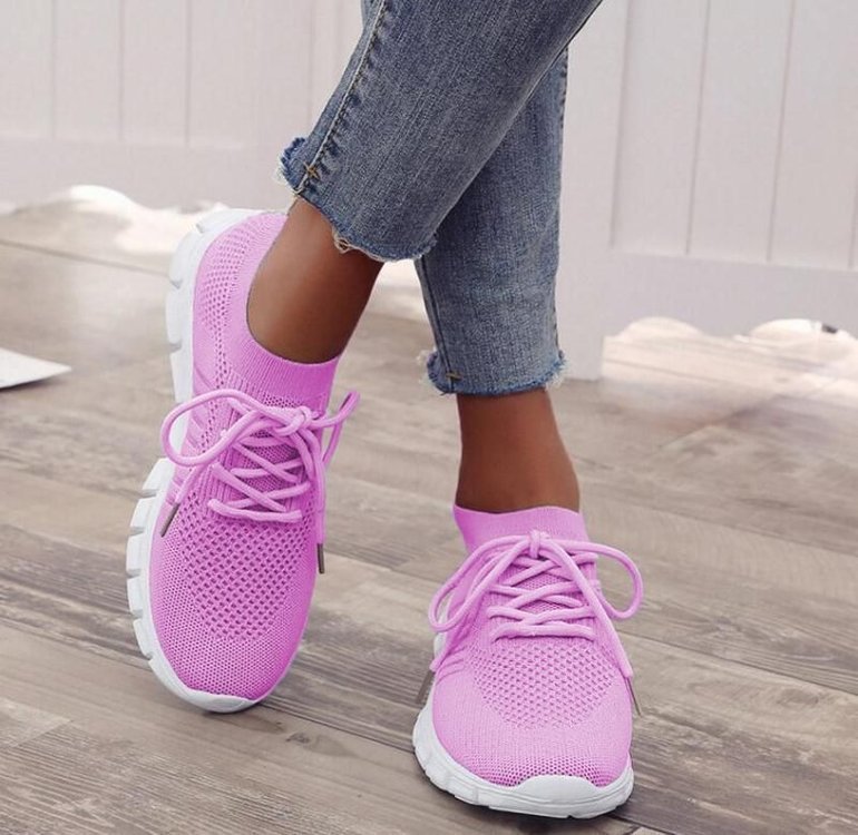 Sneakers Élise Belle : Le Confort et le Style Respirant à Chaque Pas