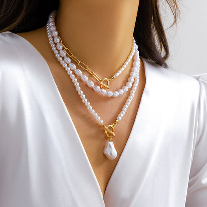 Clémence – Collier rétro femme – Élégance intemporelle et fermoir tendance