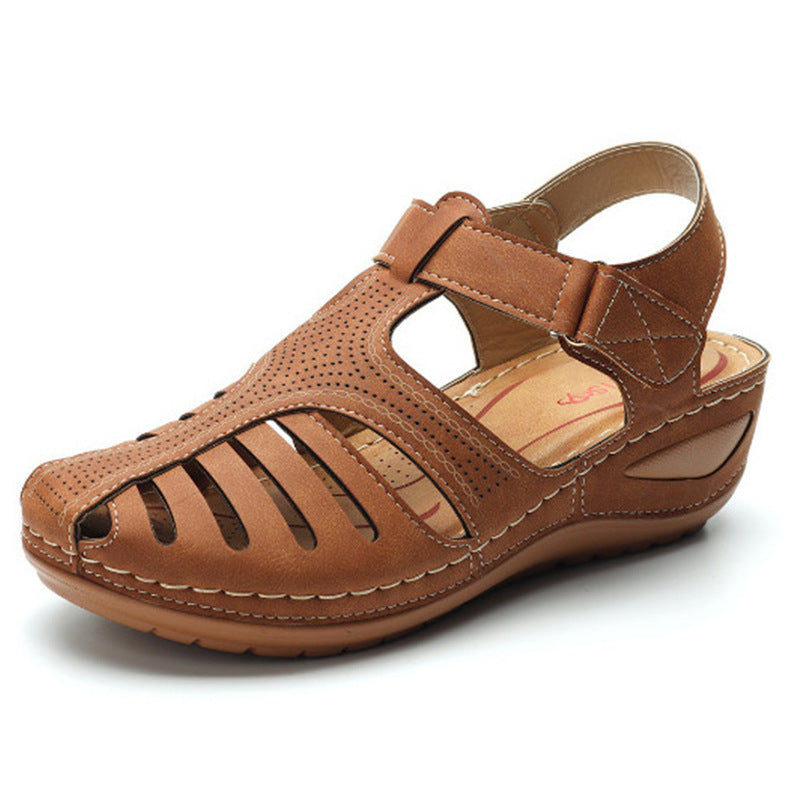 Charme Rétro – Sandales compensées au confort vintage