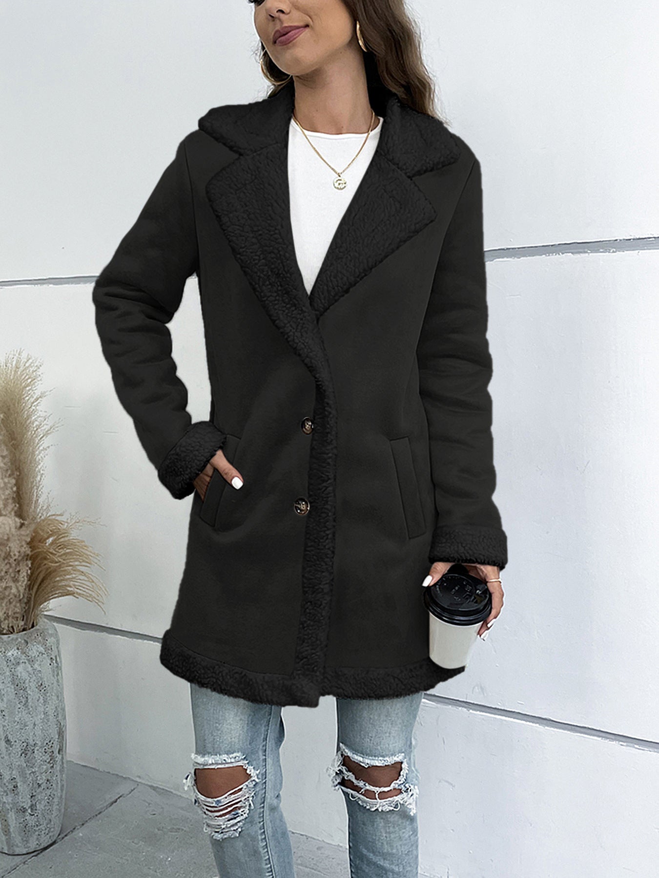 Manteau en laine, manteau élégant, manteau hiver, mode femme, manteau chic, manteau polyester, manteau col châle

